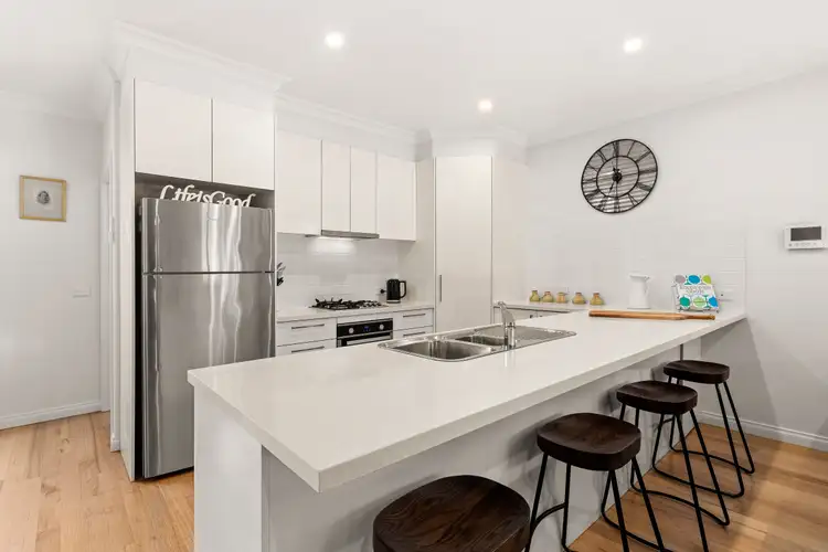 Second view of Homely house listing, 31 Guinevere Parade, Glen Waverley VIC 3150