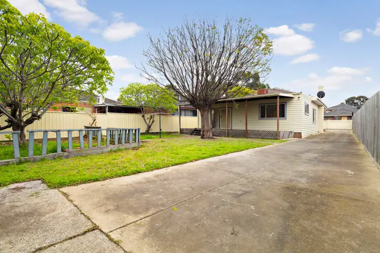 Fifth view of Homely house listing, 3 Spring Street, Thomastown VIC 3074