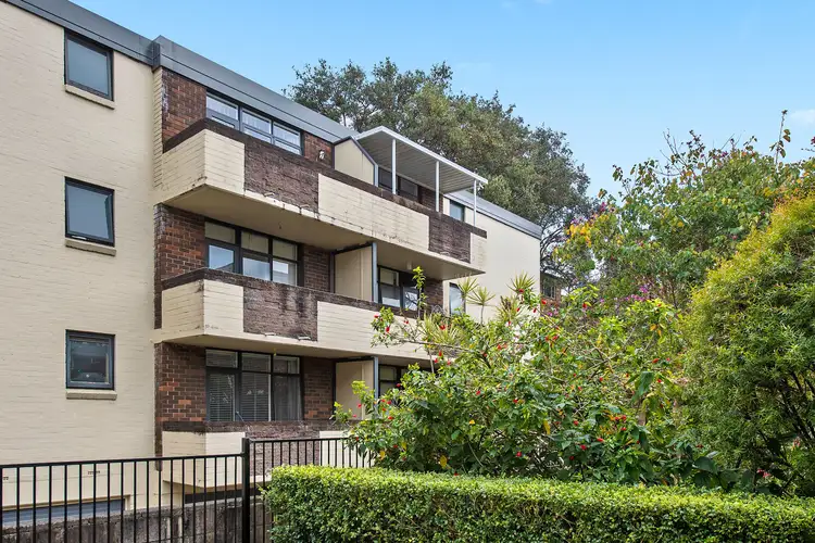 Main view of Homely unit listing, 15/15 Edgeworth David Avenue, Hornsby NSW 2077