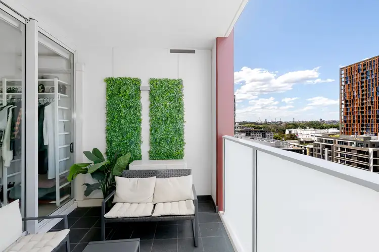 1305/15 Gadigal Avenue, Zetland NSW 2017
