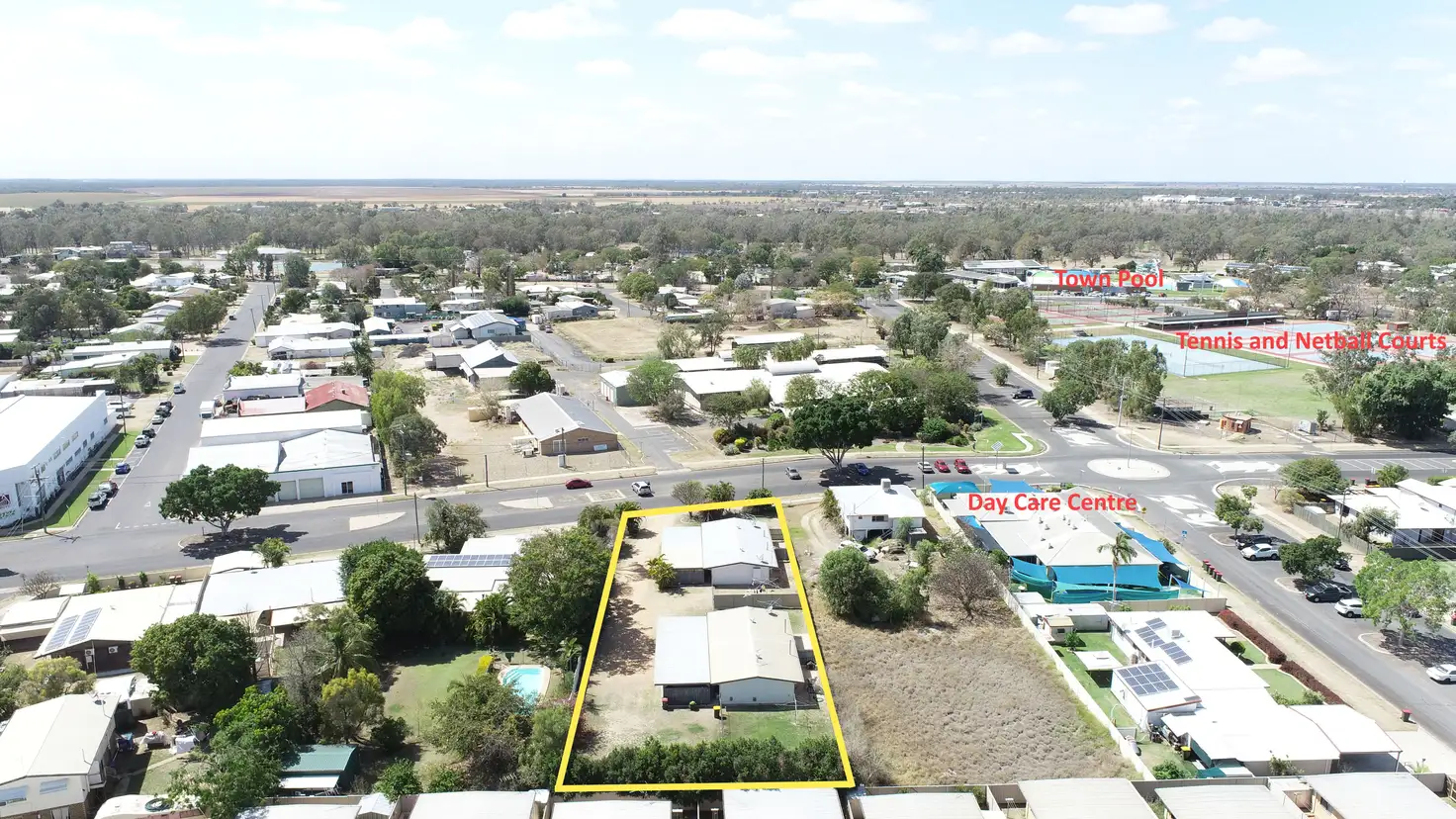 Main view of Homely block of units listing, 1-4/99 Borilla Street, Emerald QLD 4720