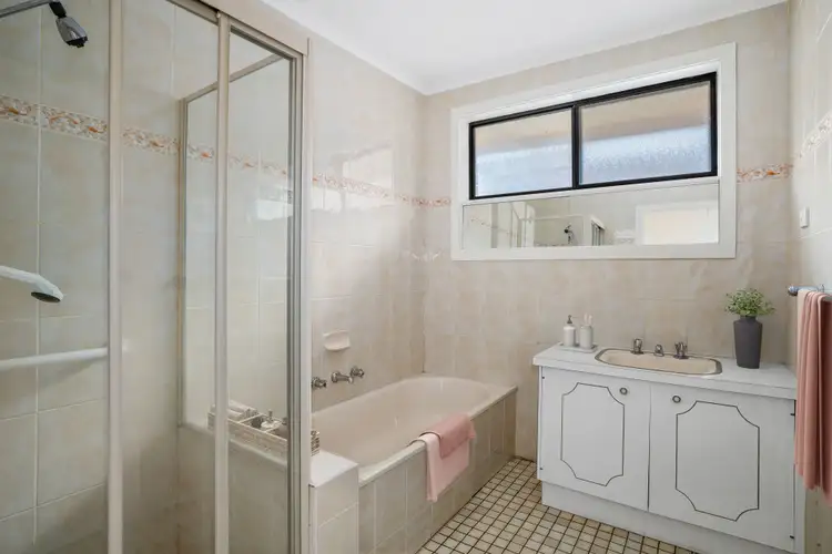 Sixth view of Homely house listing, 3 Natika Court, Bundoora VIC 3083