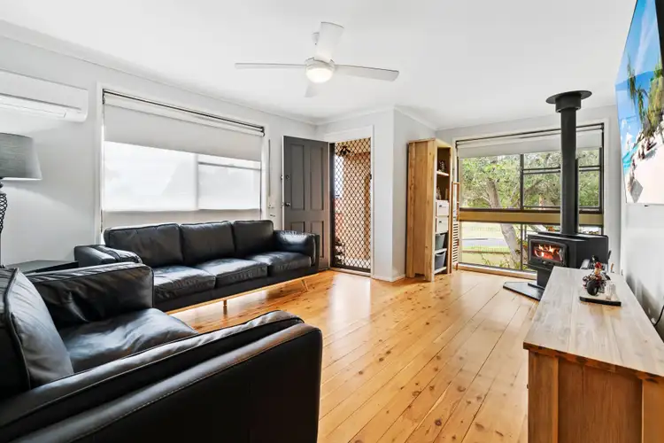 Third view of Homely house listing, 6 Roderigo Close, Rosemeadow NSW 2560