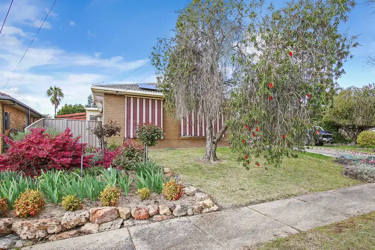 Second view of Homely house listing, 7 Holmes Court, Wodonga VIC 3690