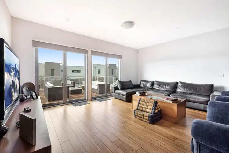 Sixth view of Homely house listing, 27 Duranta Drive, Gowanbrae VIC 3043