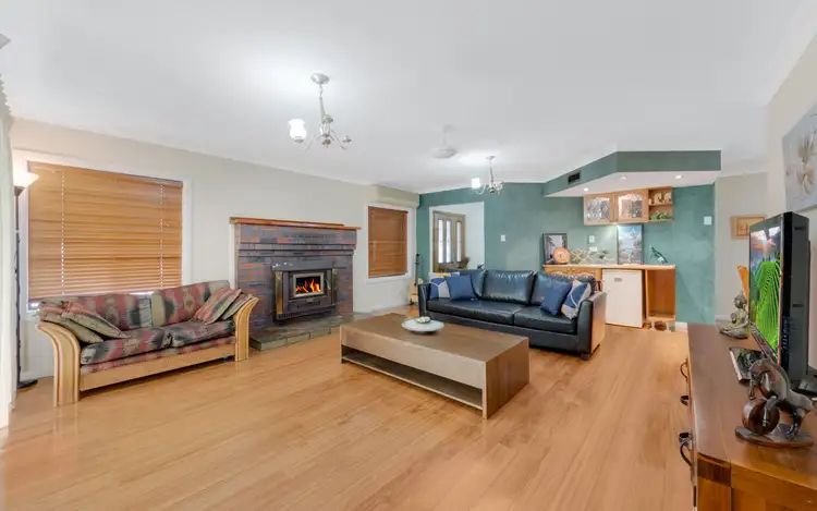 Fifth view of Homely house listing, 6 Kim Place, Ingleburn NSW 2565