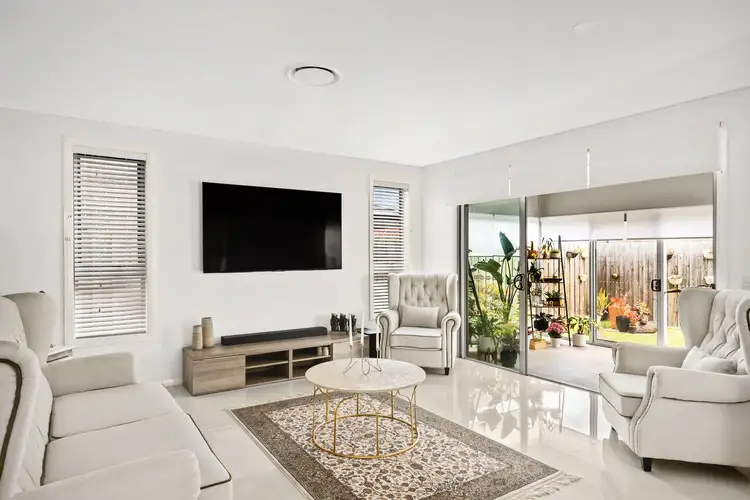 Fifth view of Homely house listing, 34 Raspberry Crescent, Schofields NSW 2762