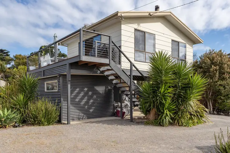15 Cronulla Avenue, Cape Woolamai VIC 3925
