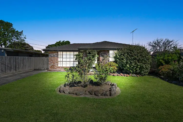 2 Curtis Court, Cranbourne VIC 3977