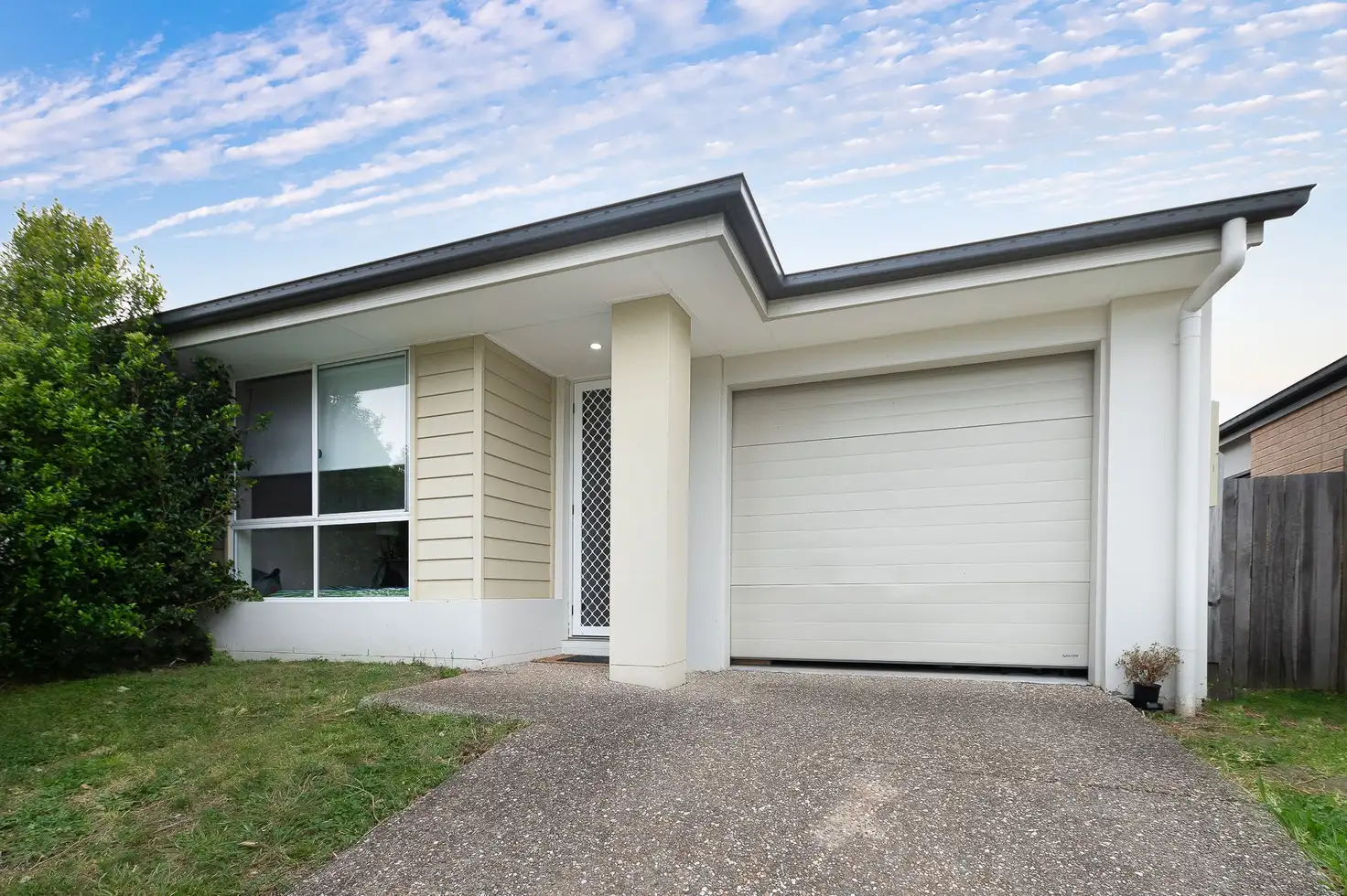 Main view of Homely semi-detached listing, 2/6 Scobie Street, Willow Vale QLD 4209