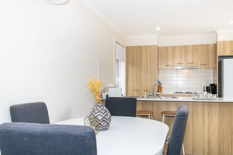 Sixth view of Homely semi-detached listing, 2/6 Scobie Street, Willow Vale QLD 4209