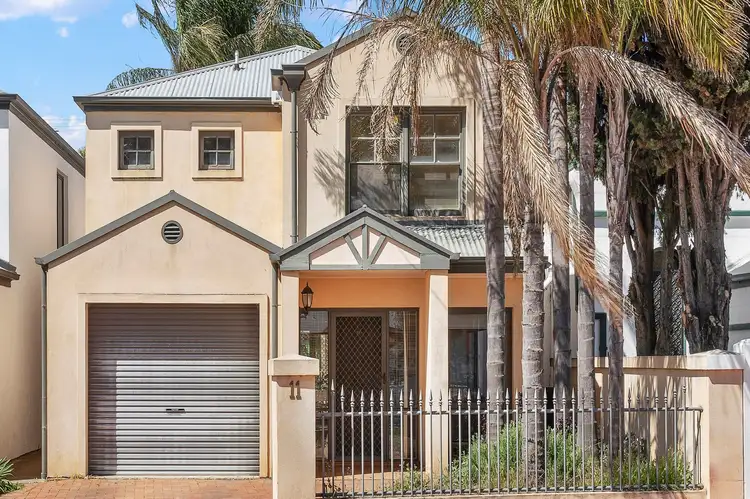 11 Gilbert Street, Ovingham SA 5082