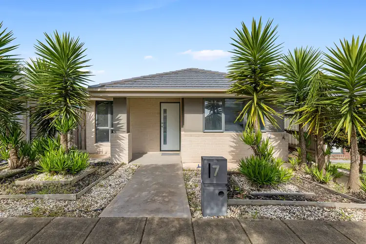 7 Lochinver Street, Wollert VIC 3750