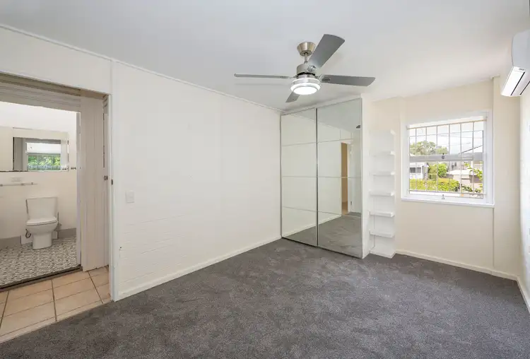 Fifth view of Homely apartment listing, 1/70 Kent Road, Wooloowin QLD 4030