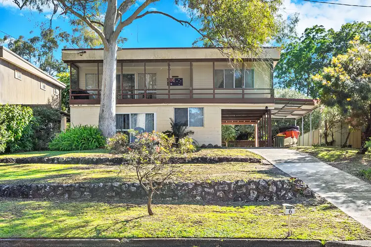 6 Beach Road, Lemon Tree Passage NSW 2319