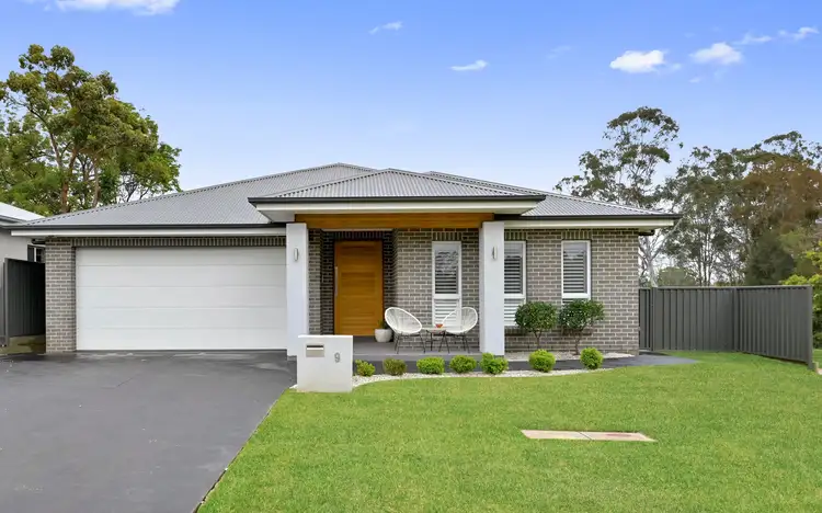 9 Corven Avenue, Elderslie NSW 2570