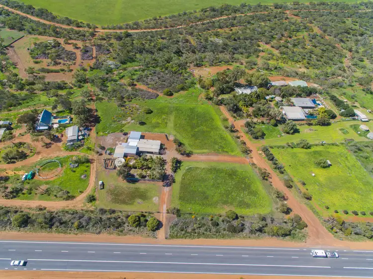 Second view of Homely house listing, 5 Elliott Street, Isseka WA 6535