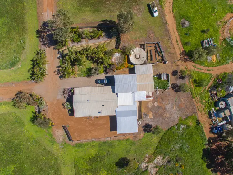 Fourth view of Homely house listing, 5 Elliott Street, Isseka WA 6535