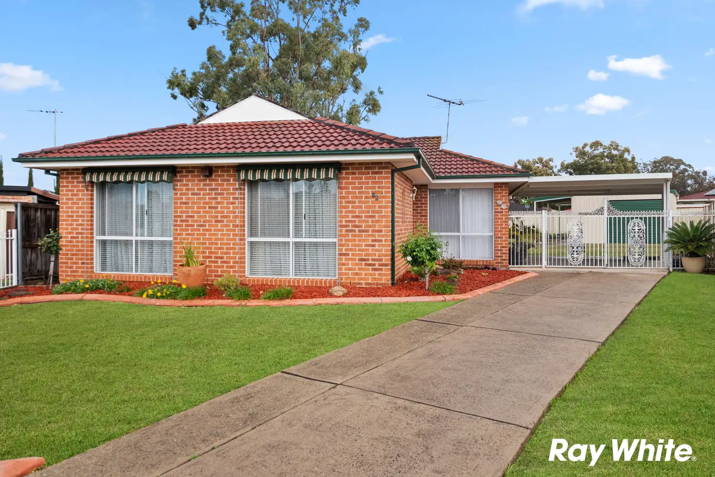 Main view of Homely house listing, 32 Kirsty Crescent, Hassall Grove NSW 2761