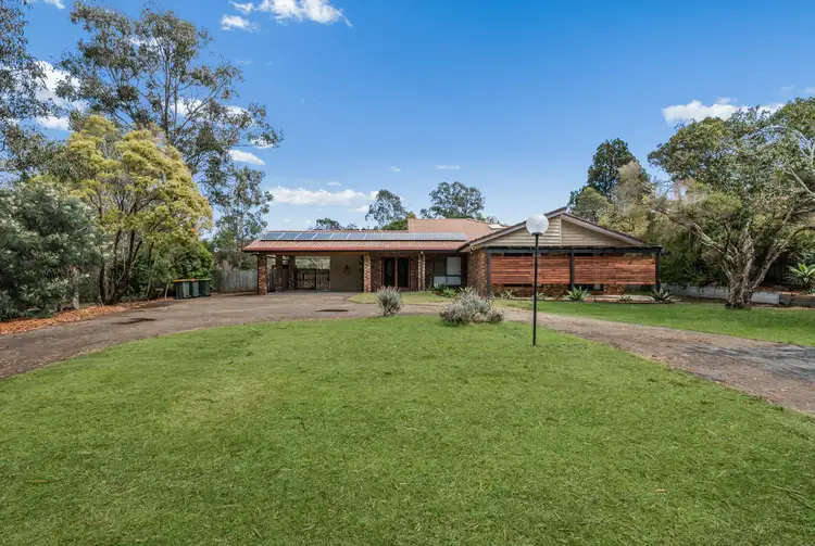 68 College Road, Karana Downs QLD 4306