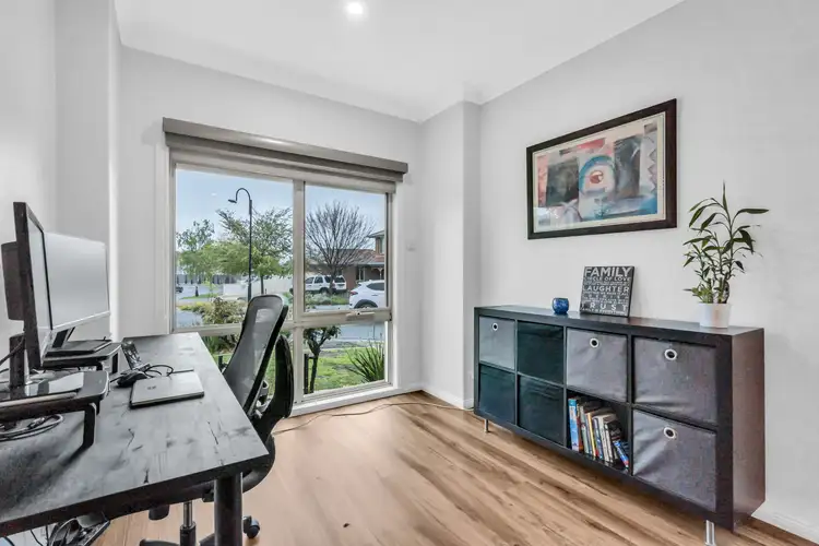 Fourth view of Homely house listing, 10 Birch Court, Craigieburn VIC 3064