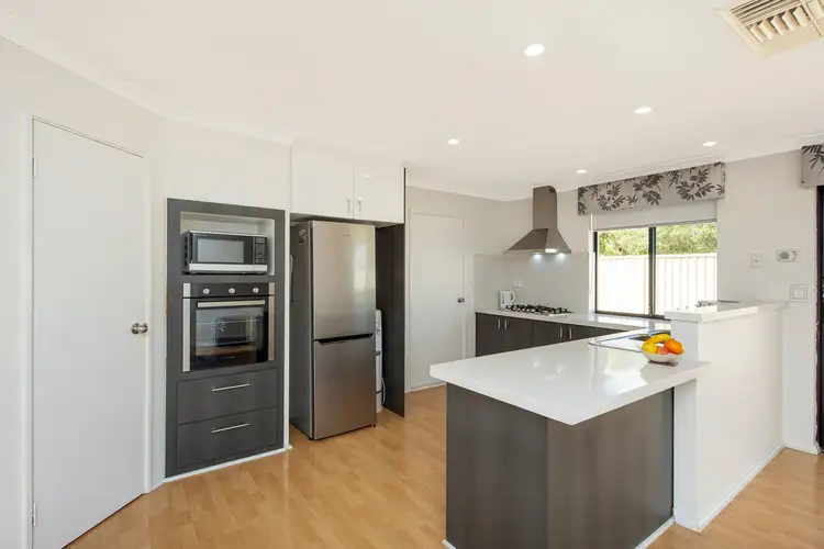 70 Huxtable Terrace, Baldivis WA 6171