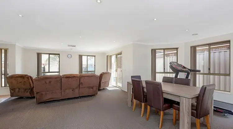 Second view of Homely house listing, 6 Yvette Court, Epping VIC 3076