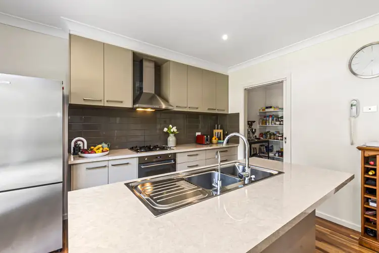 Sixth view of Homely house listing, 10 Valley Way, Warrandyte VIC 3113