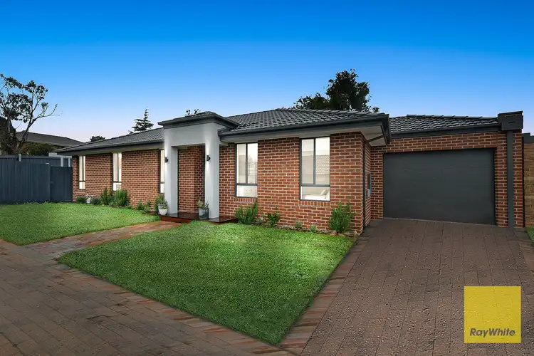 1/50 Arthur Phillip Drive, Endeavour Hills VIC 3802