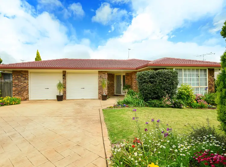 15 Falconer Court, Rangeville QLD 4350
