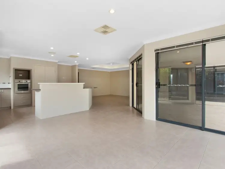Fifth view of Homely house listing, 8 Thomasia Approach, Baldivis WA 6171