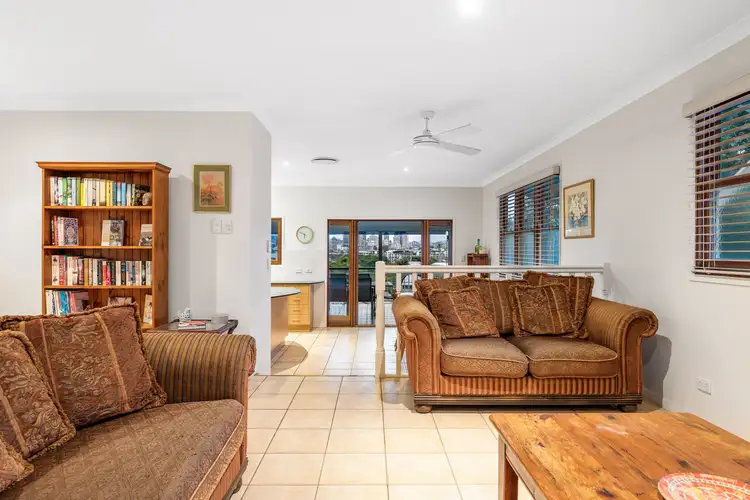 Fifth view of Homely house listing, 2/80 Philip Street, Hawthorne QLD 4171