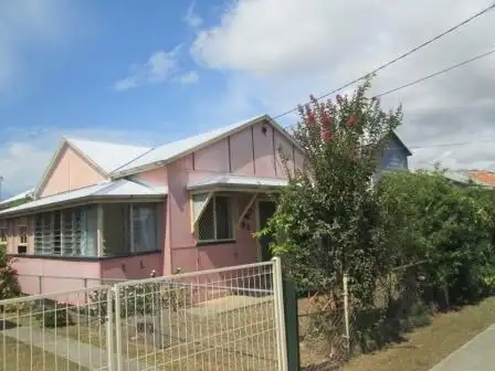 21 Arthur Street, Woody Point QLD 4019