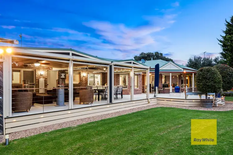 31-33 Woods Road, St Albans Park VIC 3219