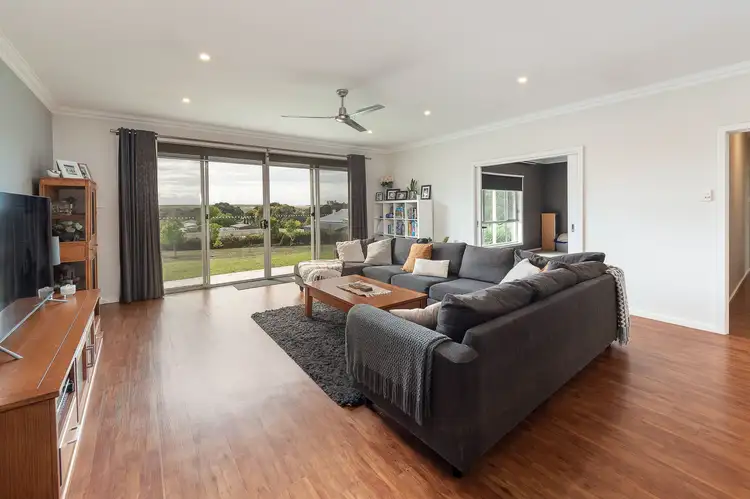 Second view of Homely house listing, 7 Katherine Court, Riverglades SA 5253