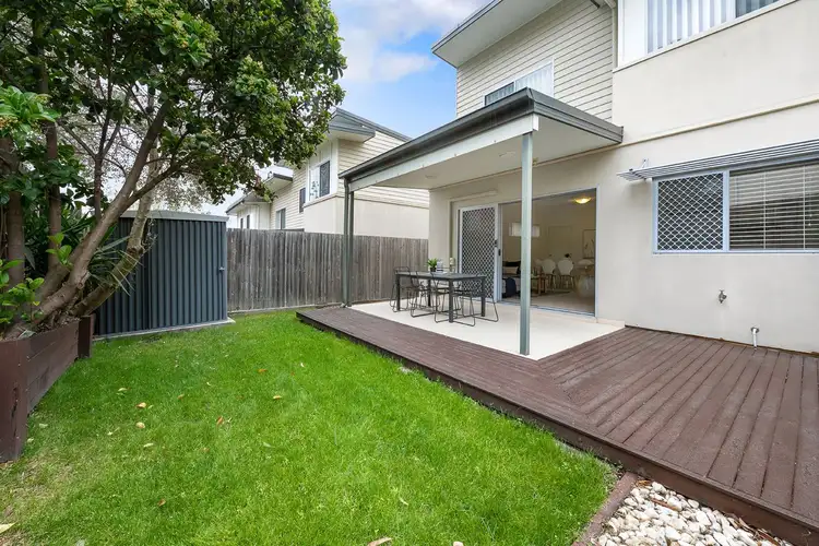 16/90 Jutland Street, Oxley QLD 4075