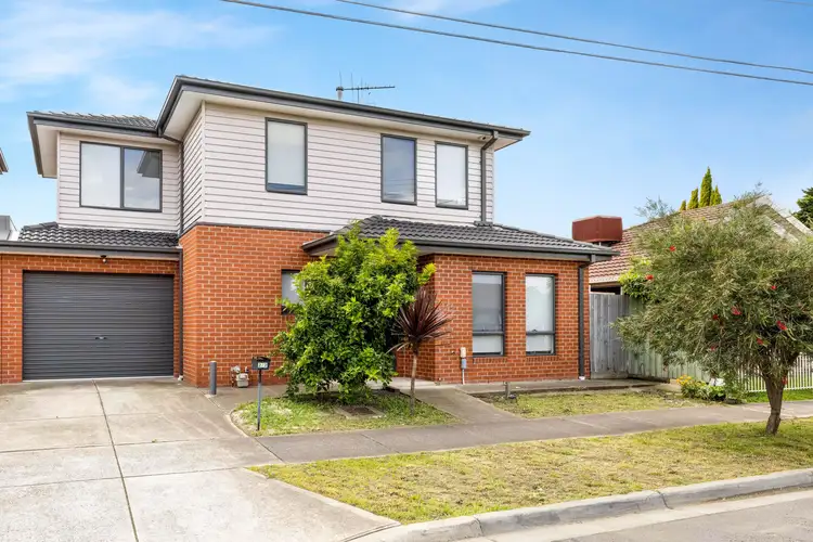 Main view of Homely townhouse listing, 2/2 Rupert Court, Broadmeadows VIC 3047