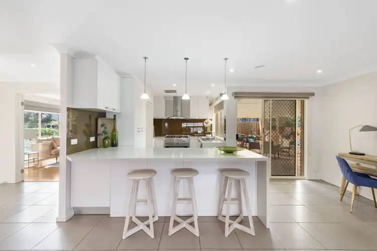 Fourth view of Homely house listing, 37 Hannah Avenue, Hillside VIC 3037