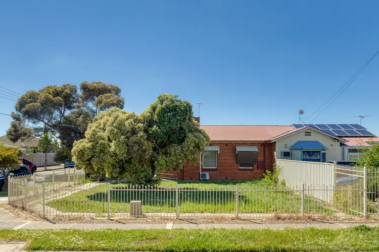14 Danvers Grove, Woodville Gardens SA 5012