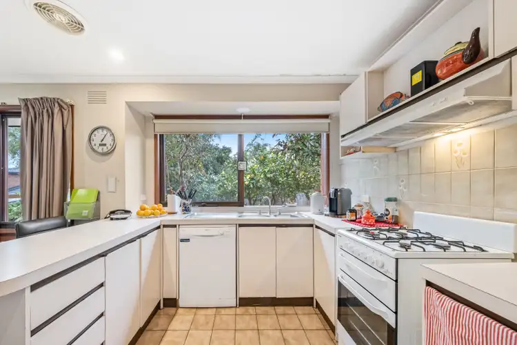 Sixth view of Homely house listing, 31 Bourke Road, Oakleigh South VIC 3167