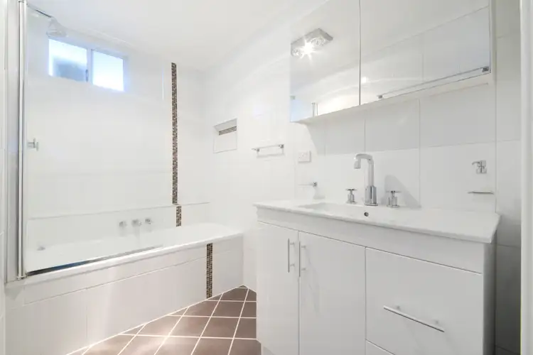 Fifth view of Homely unit listing, 3/11 Island Drive, Cannonvale QLD 4802