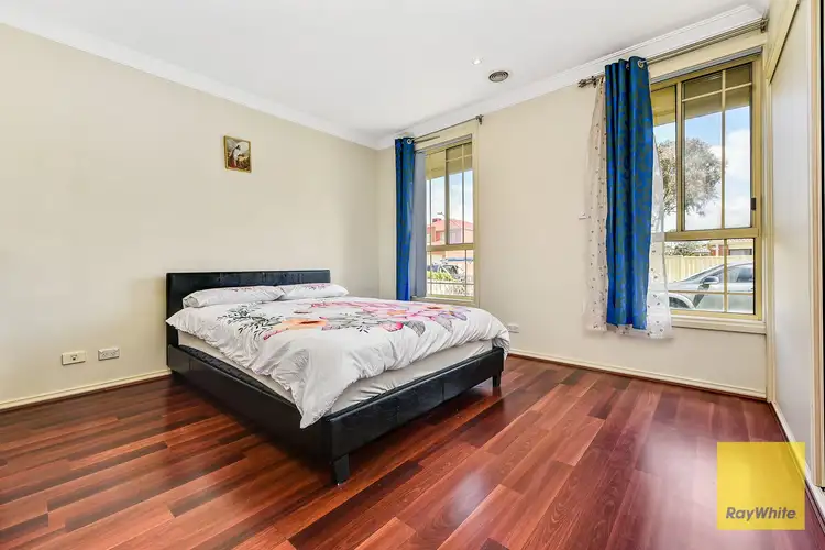 Fifth view of Homely house listing, 10 Horton Drive, Hampton Park VIC 3976