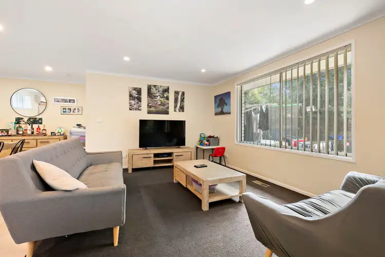 Second view of Homely house listing, 2 Ikara Place, Frankston VIC 3199