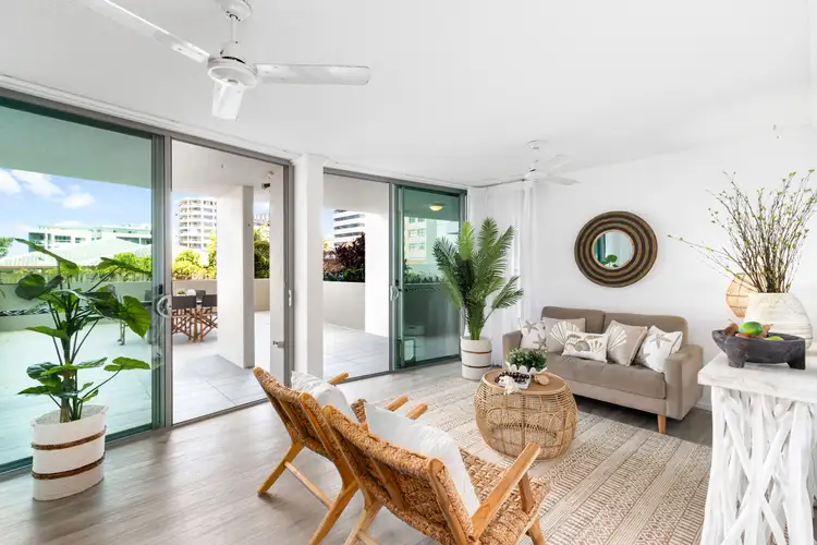 Unit 2/34 Queen Street, Kings Beach QLD 4551