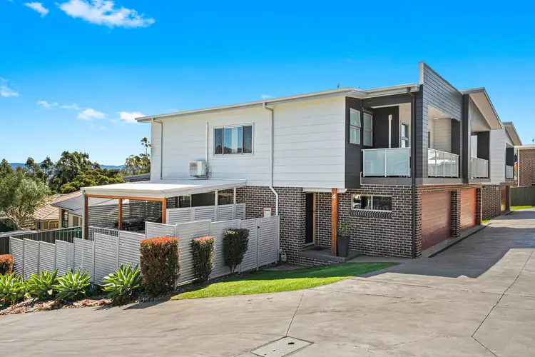 4/7 Cascade Circuit, Albion Park NSW 2527