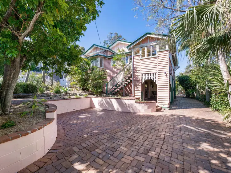 Second view of Homely house listing, 15 Hawthorne Road, Hawthorne QLD 4171