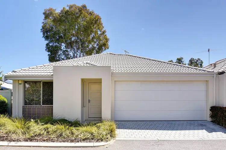 10/17 Wattle Mews, Hocking WA 6065