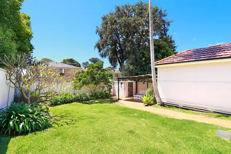 24 Bailey Parade, Peakhurst NSW 2210