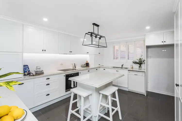 2/42 Roseby Avenue, Clayfield QLD 4011