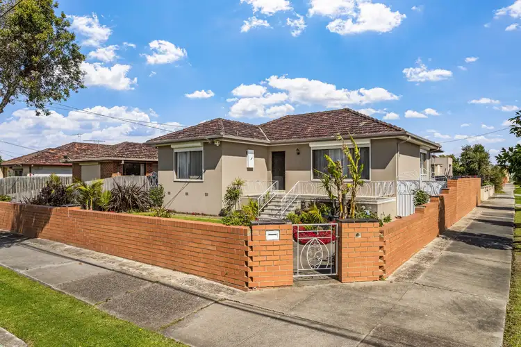 Main view of Homely house listing, 5 Currajong Street, Thomastown VIC 3074